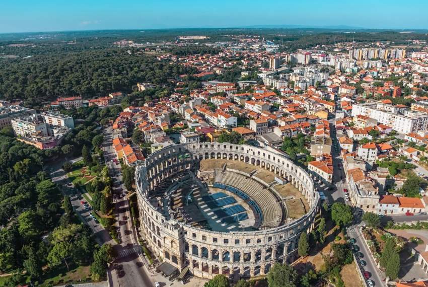 Pula - der ultimative Reiseführer zur Erkundung der Hauptstadt Istriens!