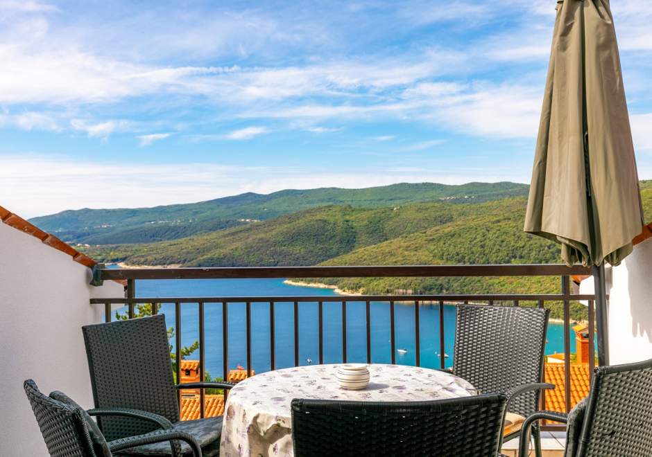 Apartment Pino Rabac A7