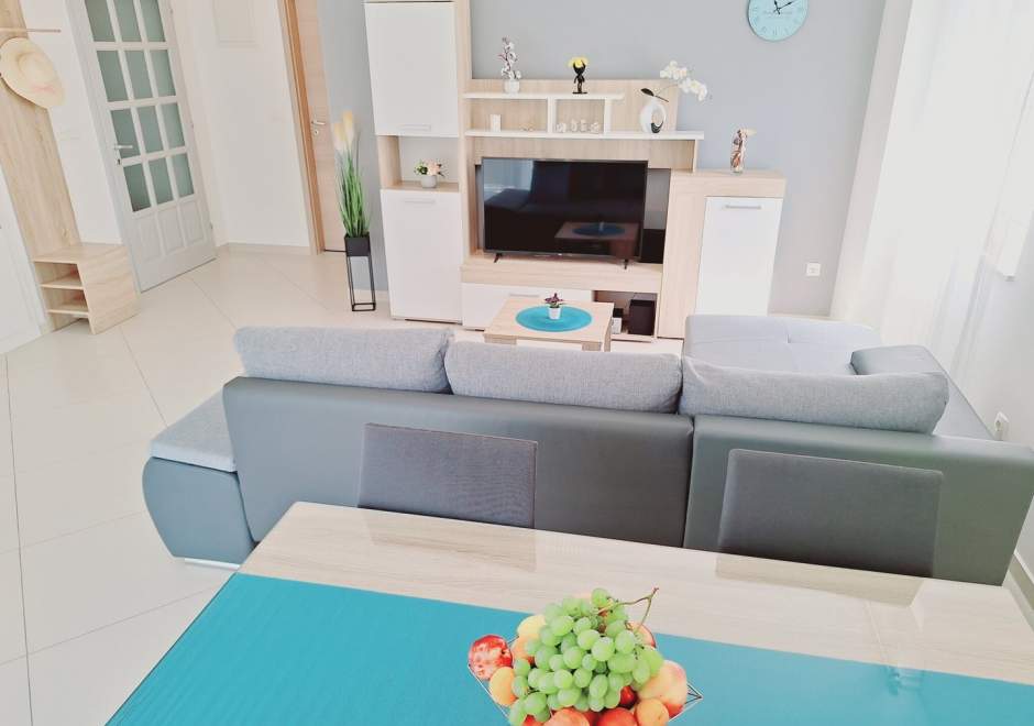 Apartment Enelani A2 - Kastel Stafilic