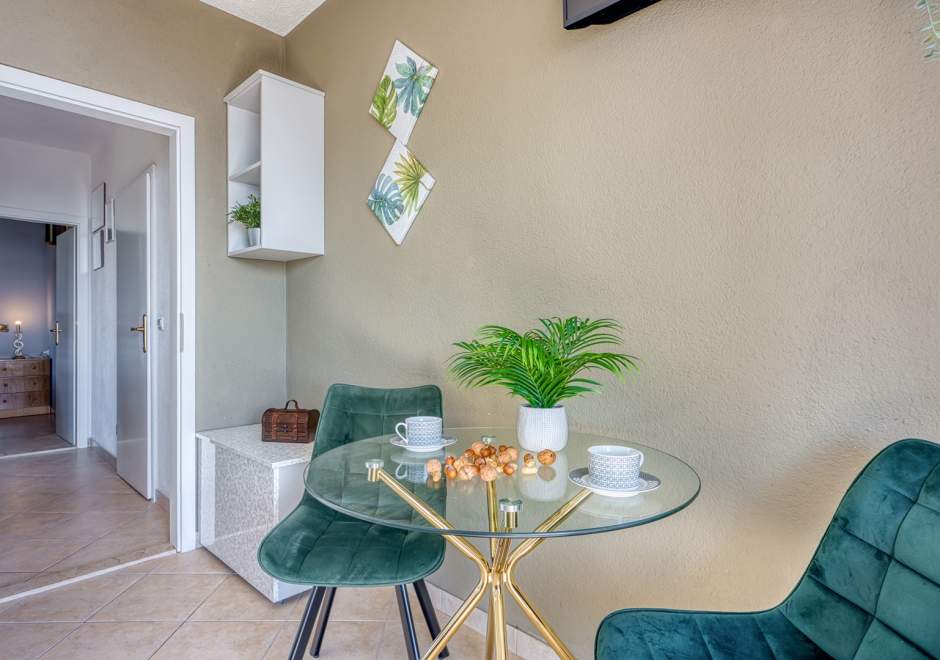 Apartment Ivana-Mira A5 - Okrug Gornji