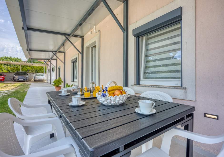 Holiday house Emma Skatari