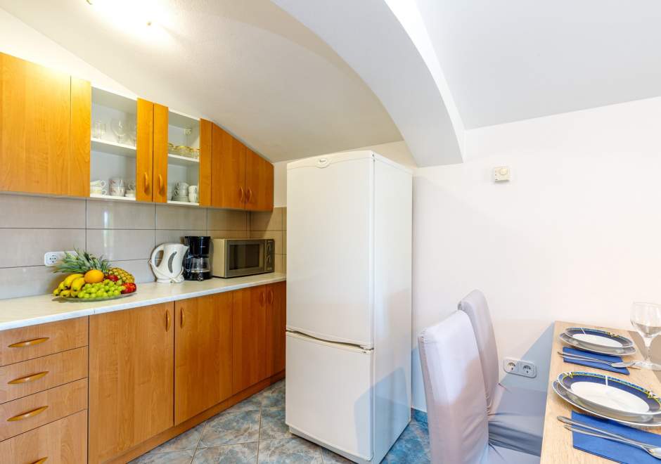 Two Bedroom Apartment Vanessa I with Shared Pool
