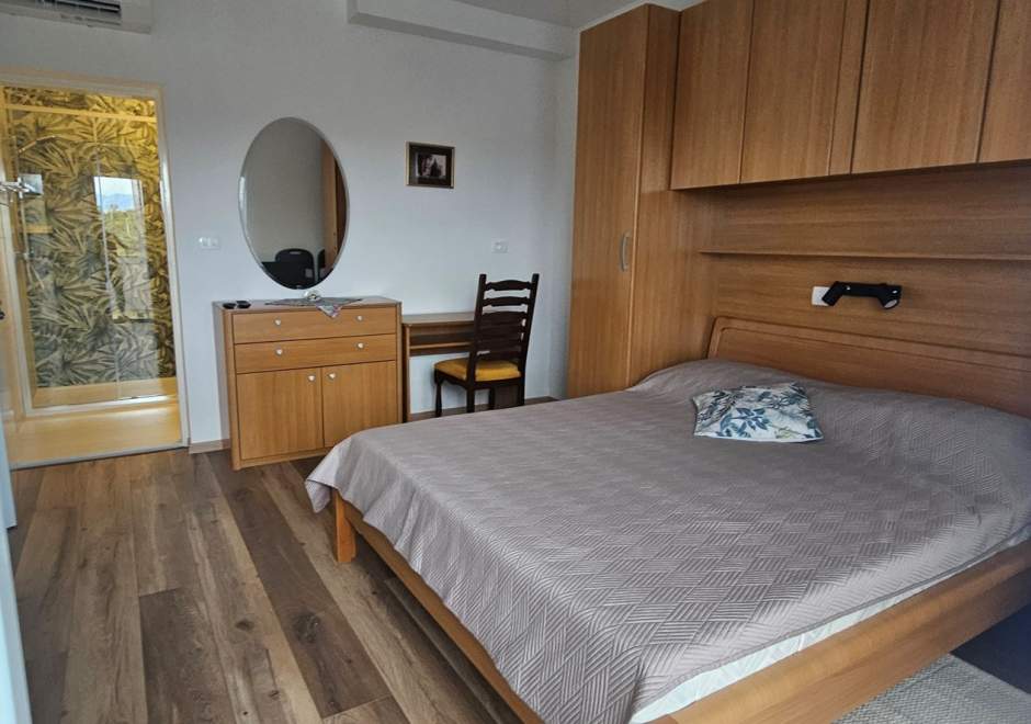 Anica Kampor/One-Bedroom A1 with sea view