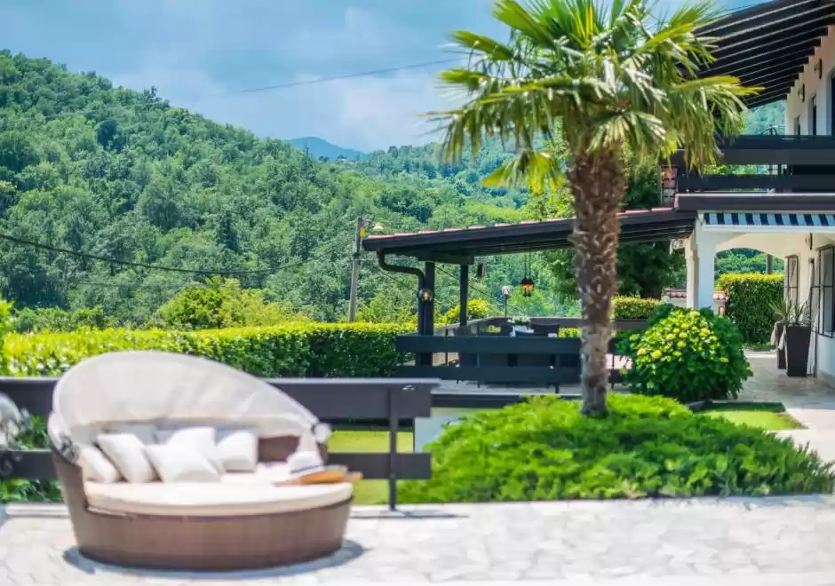 Kuća za odmor Villa Zatka s privatnim bazenom i pogledom na more