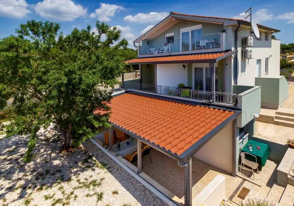 Casa Monshego Rovigno/ Appartamento con balcone A2