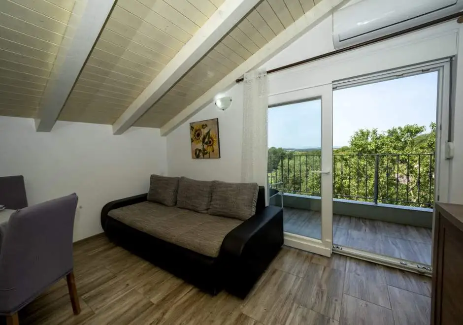 Casa Monshego Rovigno/ Appartamento con balcone A2