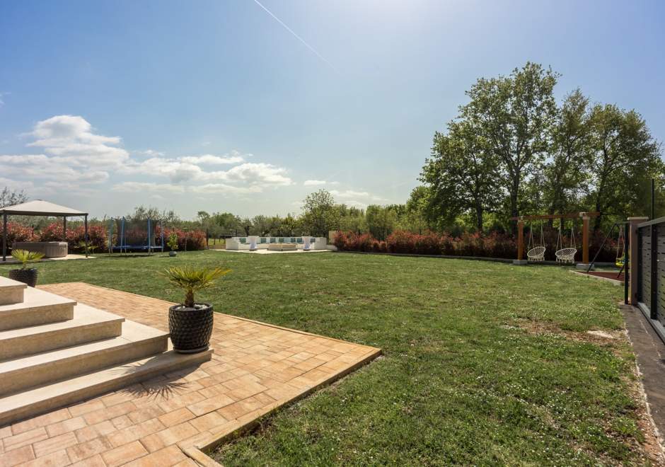 Apartments Covic Porec - Black A6