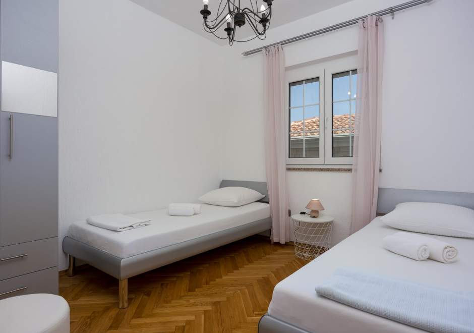 Apartments Covic Porec - Black A6