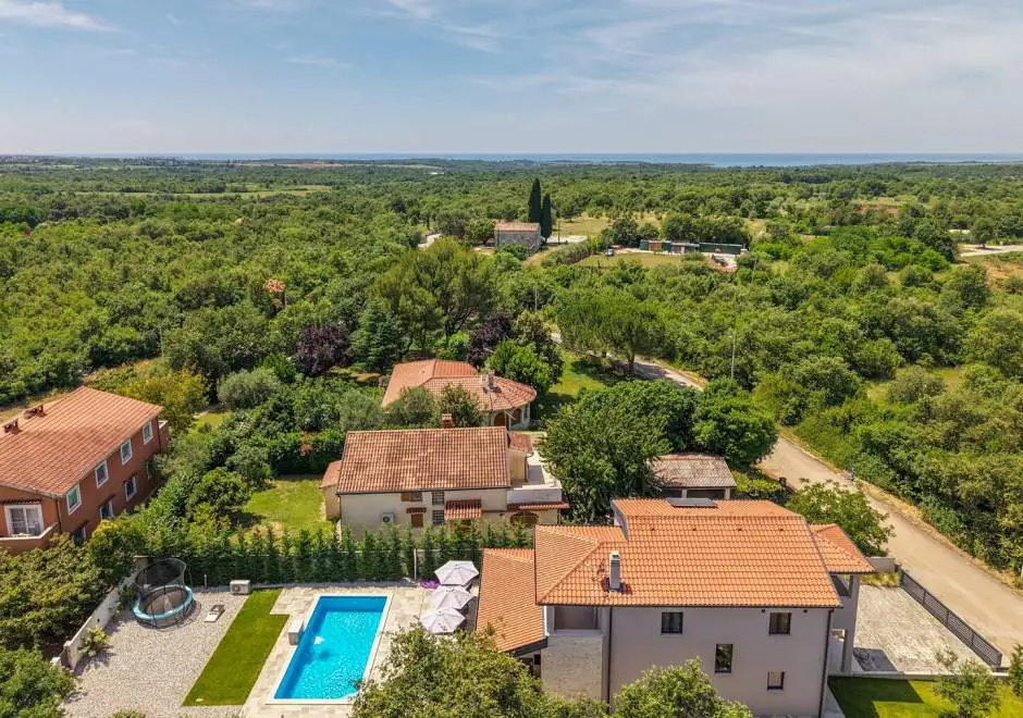 Villa Alves