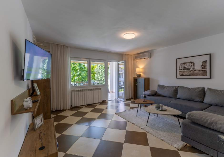 Apartments Claudio Porec - App with terrace