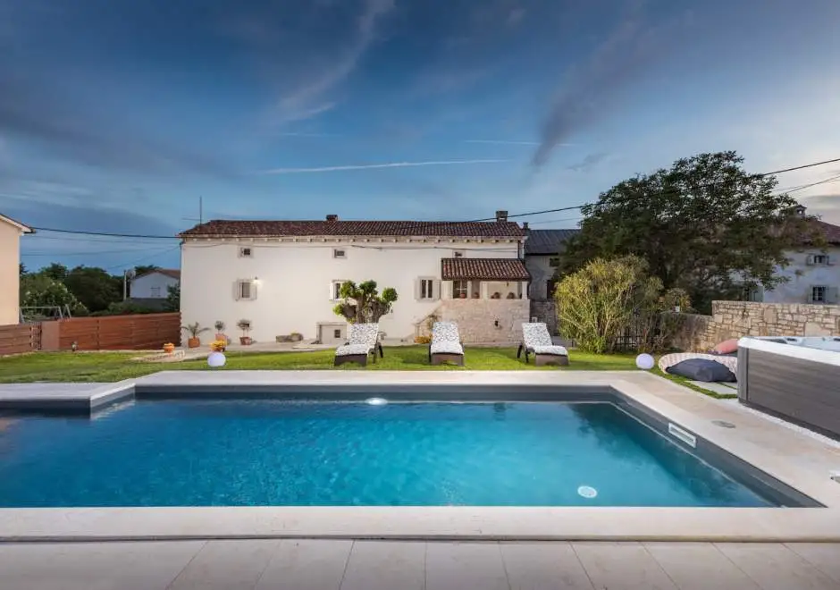 Villa Jona