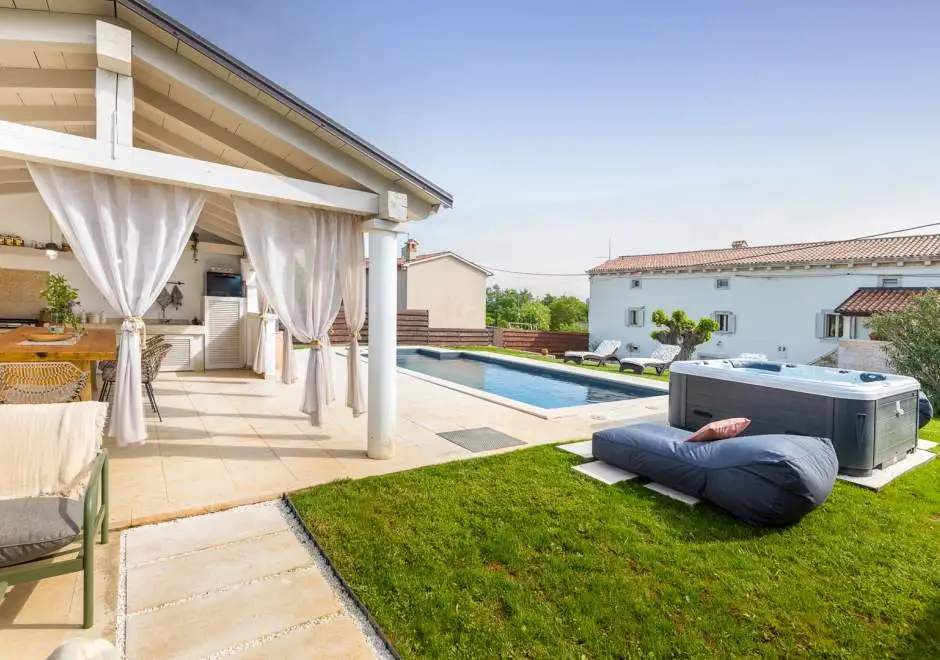 Villa Jona