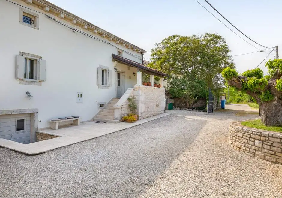 Villa Jona