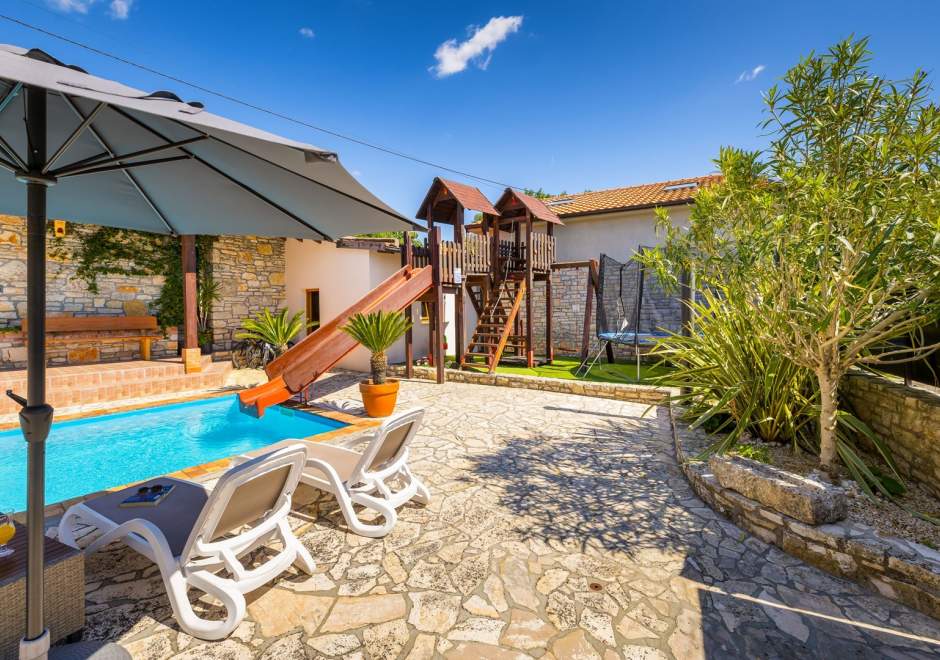 Villa Antoli
