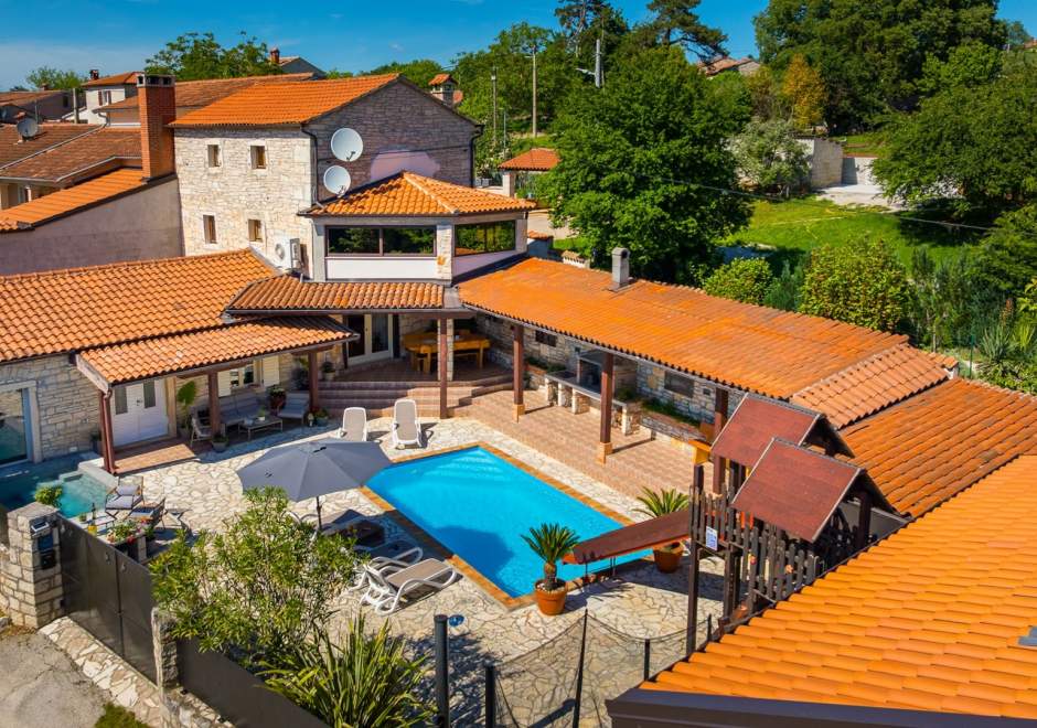 Villa Antoli