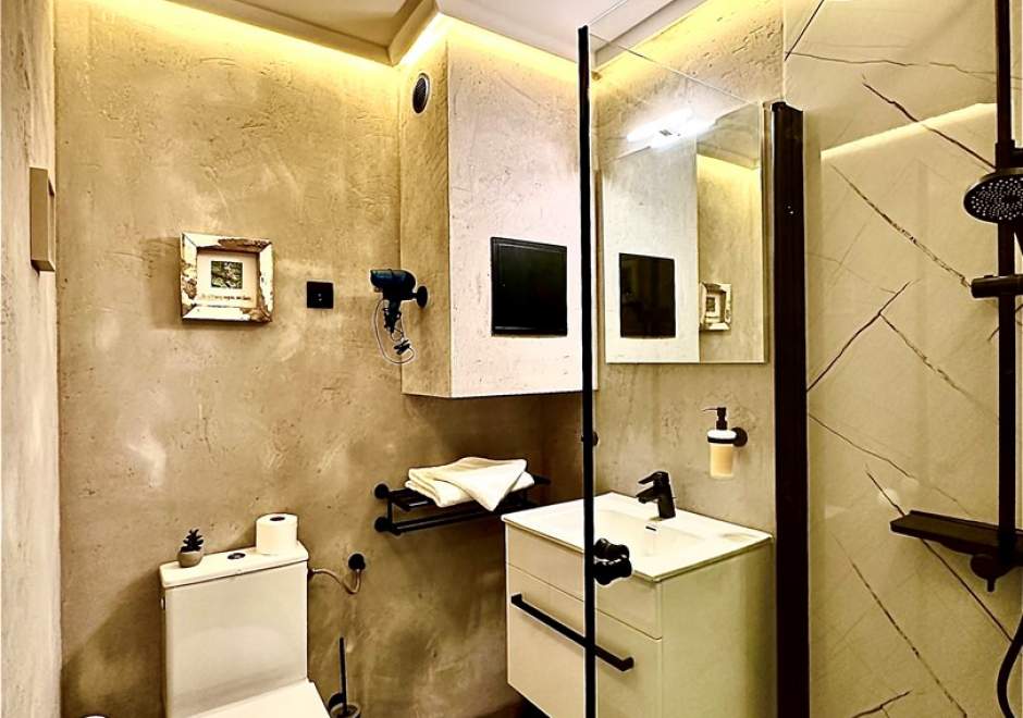 4 You App - Studio A1