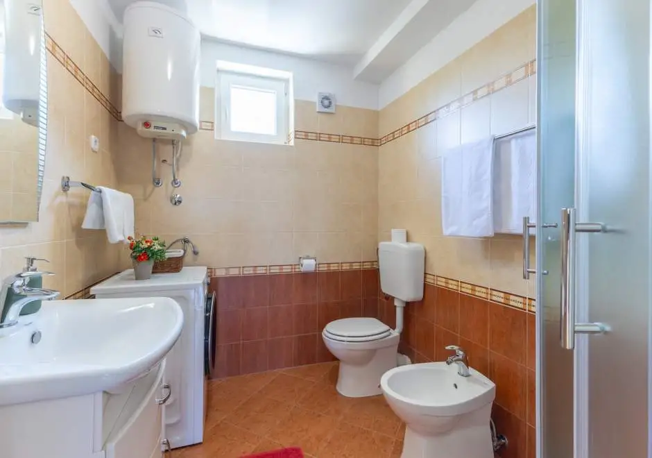 Apartment Nensi with Balcony - Porec