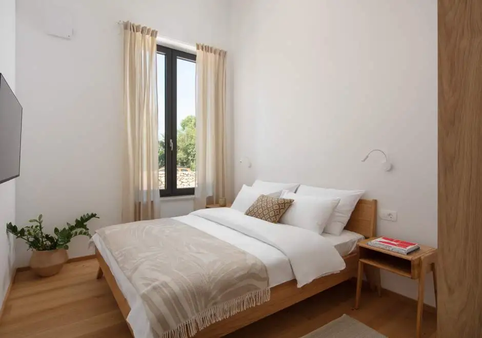 Case Atrio / Casa Nini
