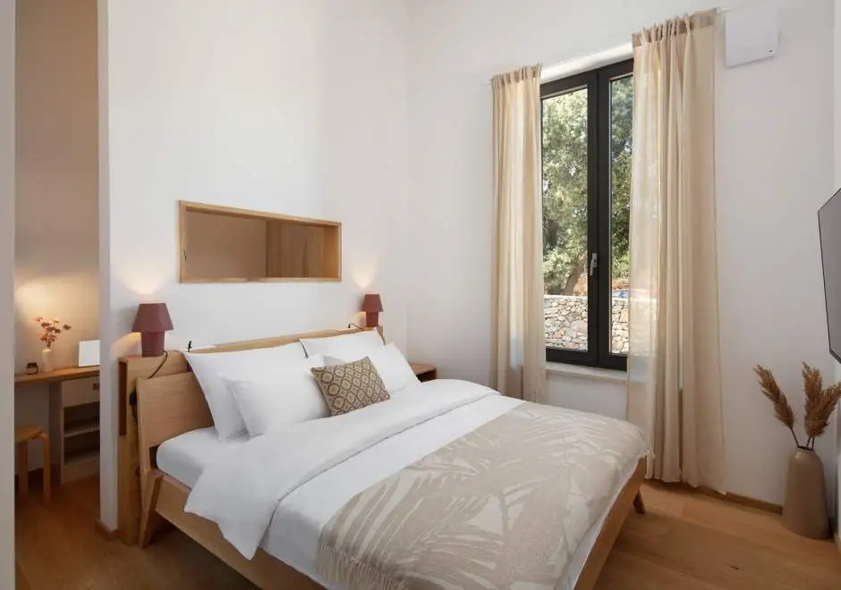 Case Atrio / Casa Nini