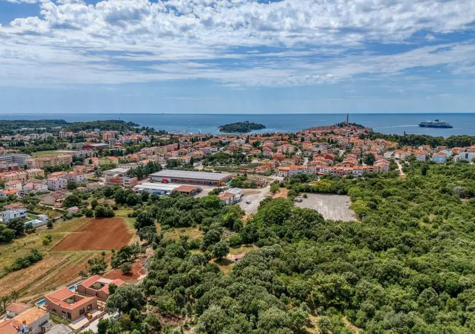 Case Atrio / Casa Nini