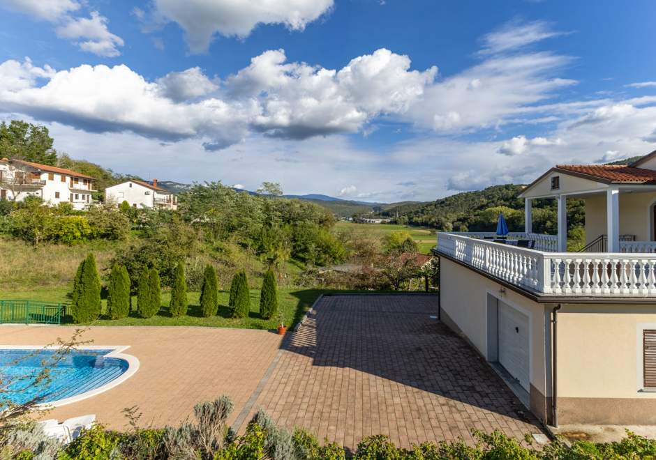 Maria Buzet 2 with Balcony