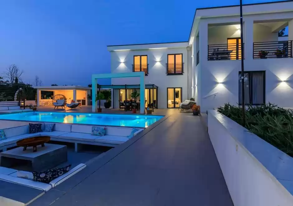 Luxusvilla Valhalla mit privatem Pool