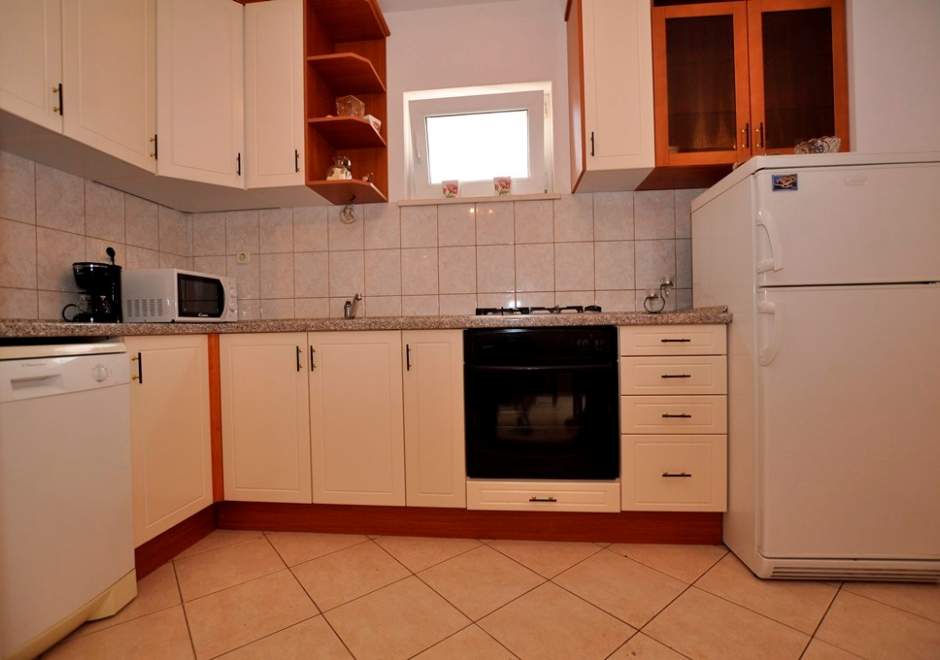 Apartment Marko Postira