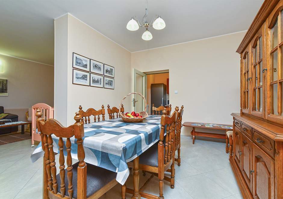 App Nikolic Valbandon A1