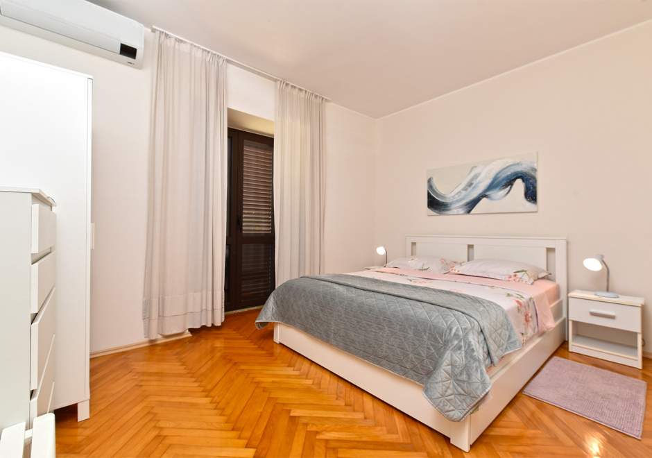 App Nikolic Valbandon A1