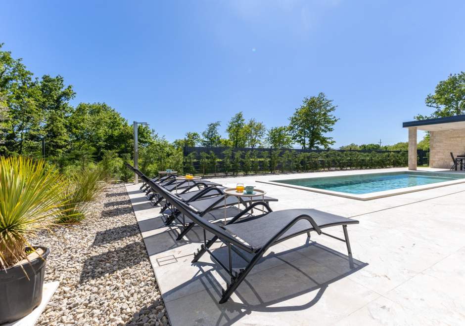 Villa Adistria
