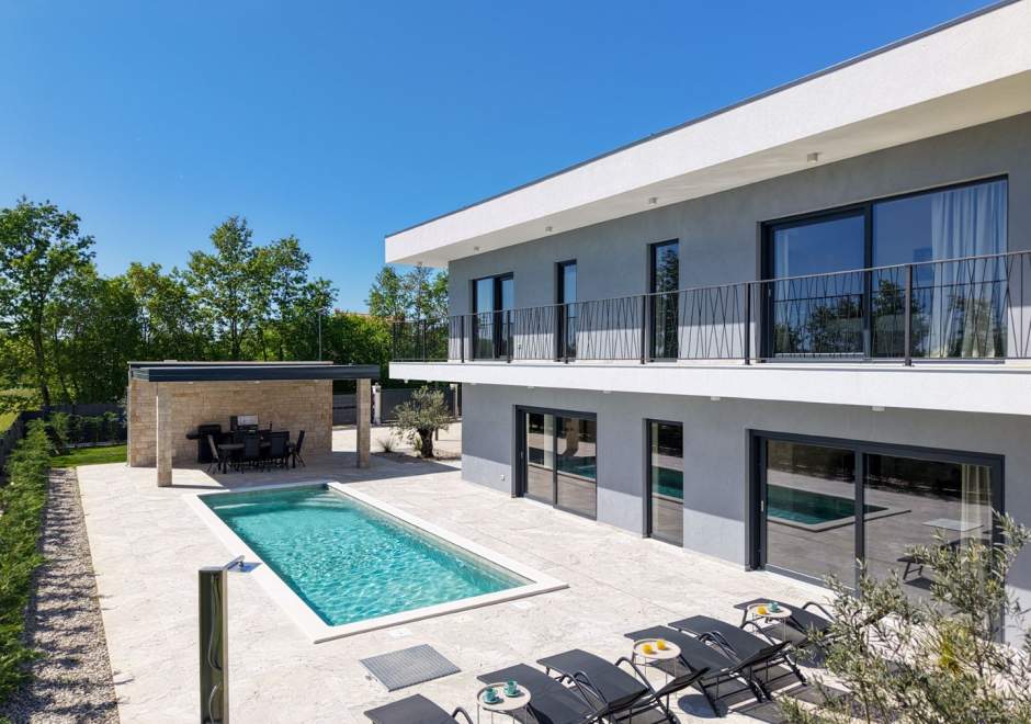 Villa Adistria
