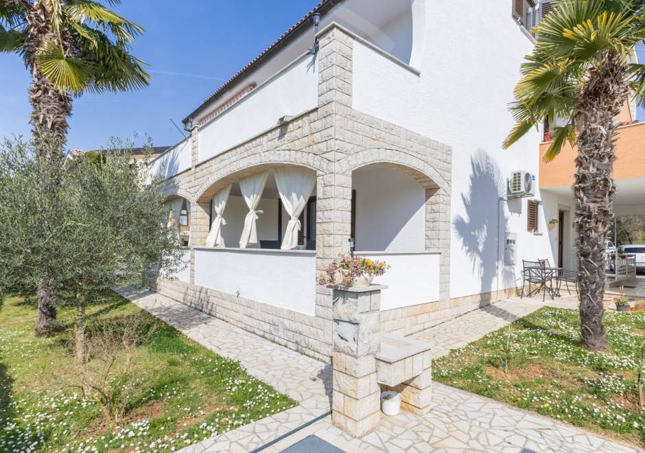 Apartments Koraca - Standard Studio A1