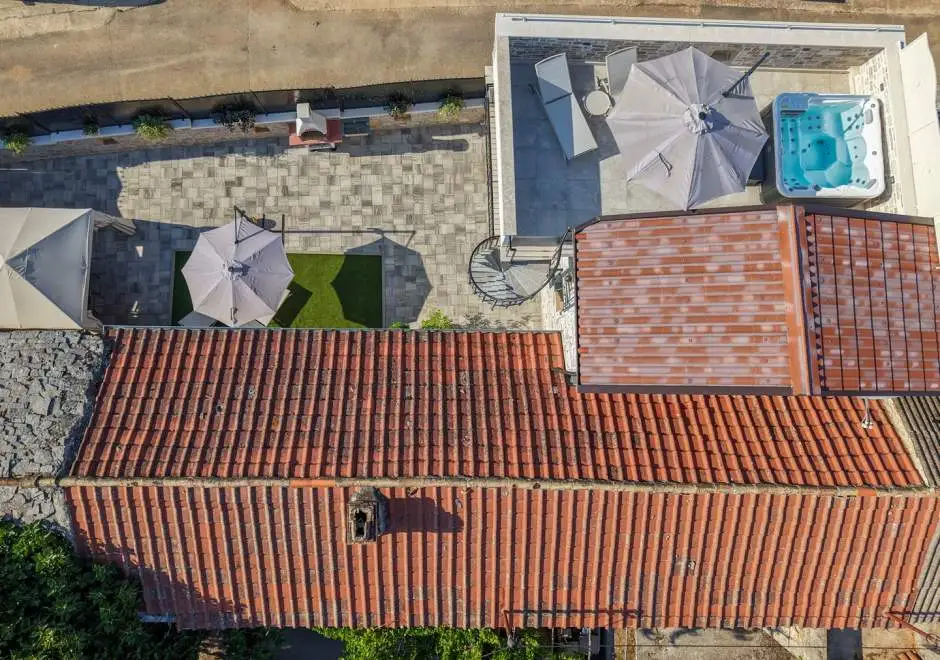 Holiday Home Istria Mar with private Jacuzzi