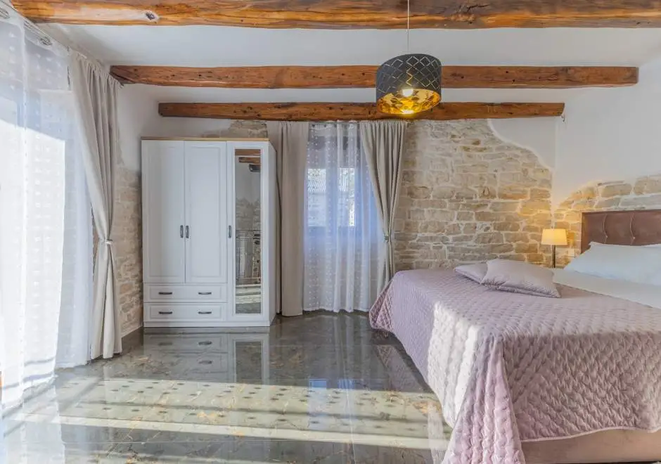 Holiday Home Istria Mar with private Jacuzzi