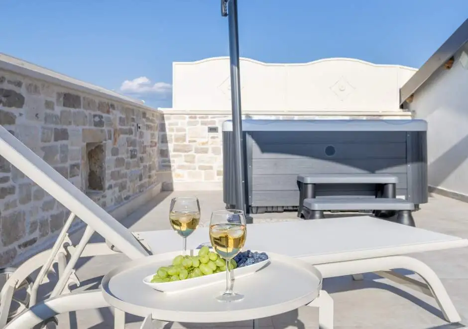 Holiday Home Istria Mar with private Jacuzzi