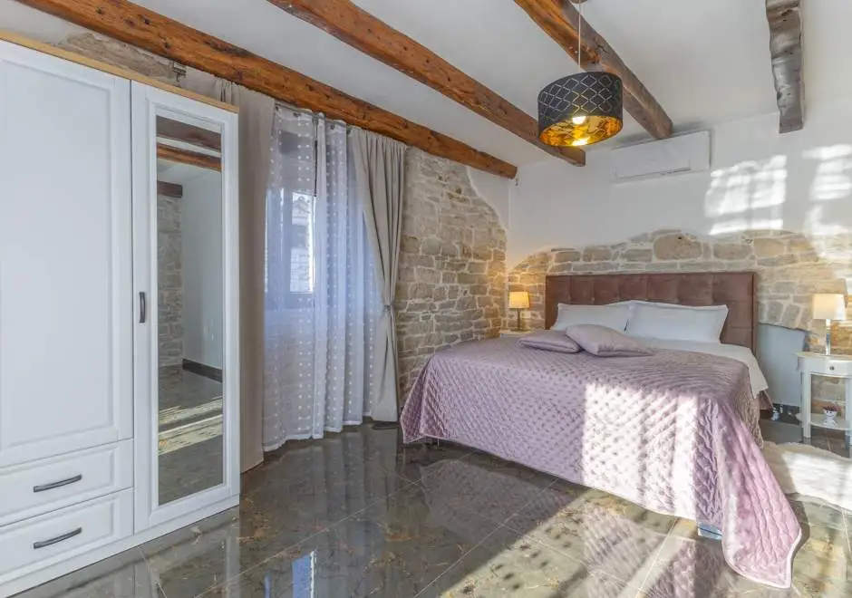 Holiday Home Istria Mar with private Jacuzzi