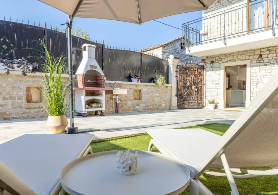 Holiday Home Istria Mar with private Jacuzzi