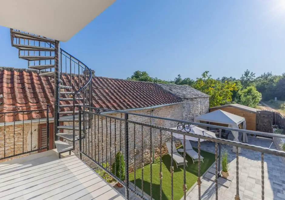 Holiday Home Istria Mar with private Jacuzzi