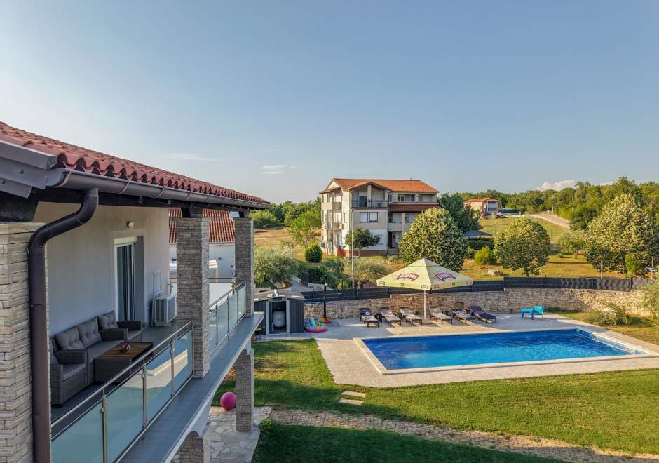 App Jadran Porec with Private Pool