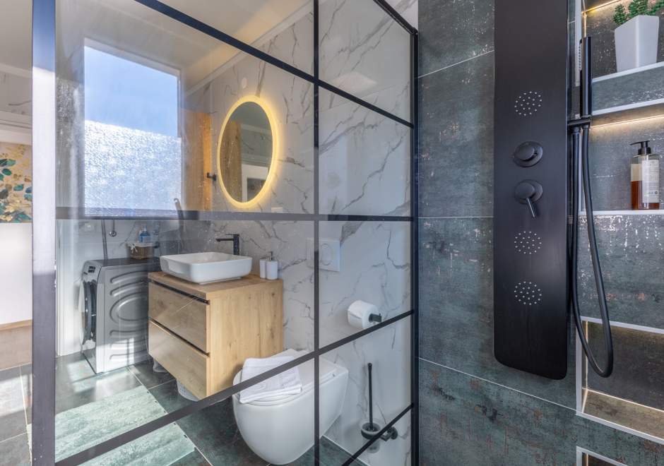 App Jadran Porec with Private Pool