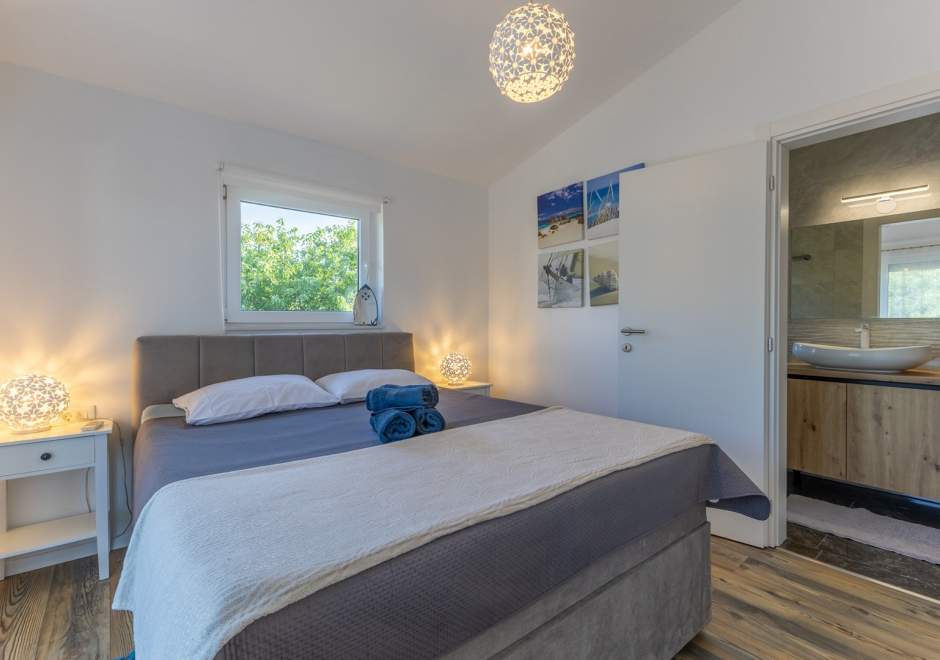 App Jadran Porec with Private Pool