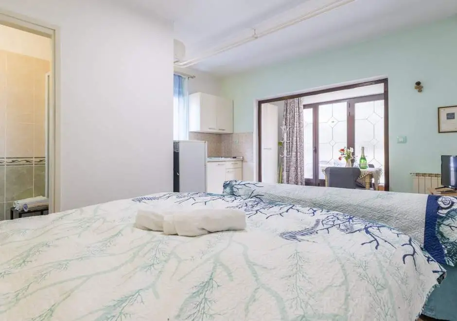 Vera A1 Studio s terasom