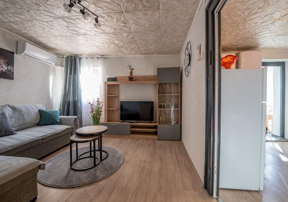 Apartment Golden Blue Infinity