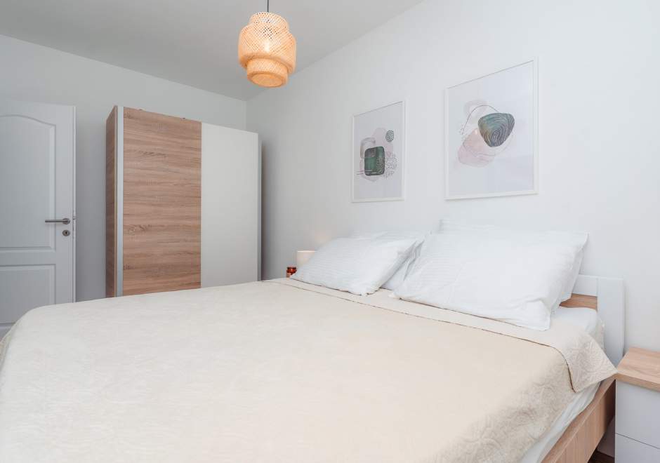 Clair de Lune - Holiday Home