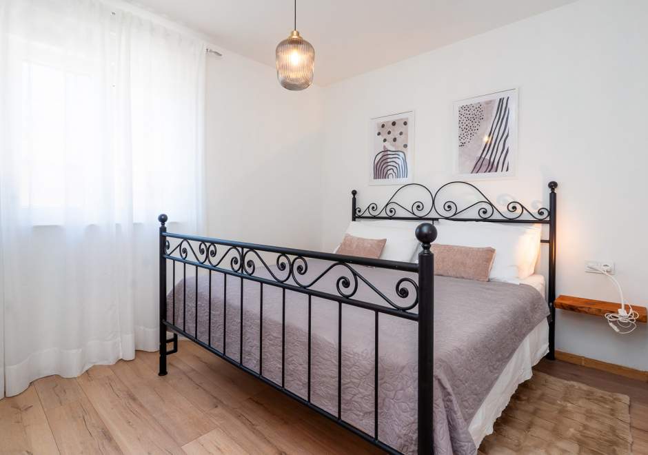 Clair de Lune - Holiday Home