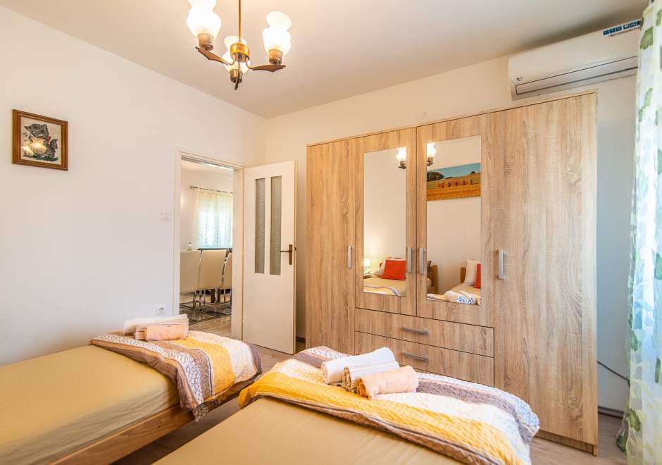 Holiday House Vlahovich