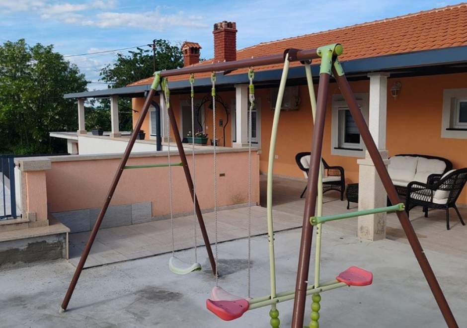 Holiday House Vlahovich