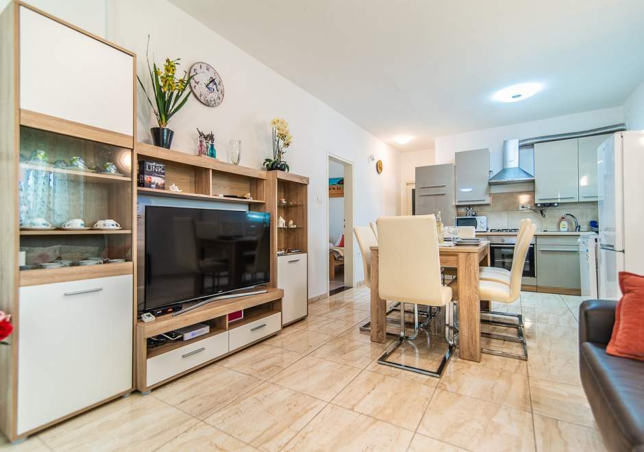Holiday House Vlahovich