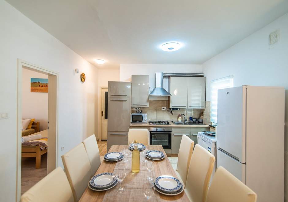 Holiday House Vlahovich