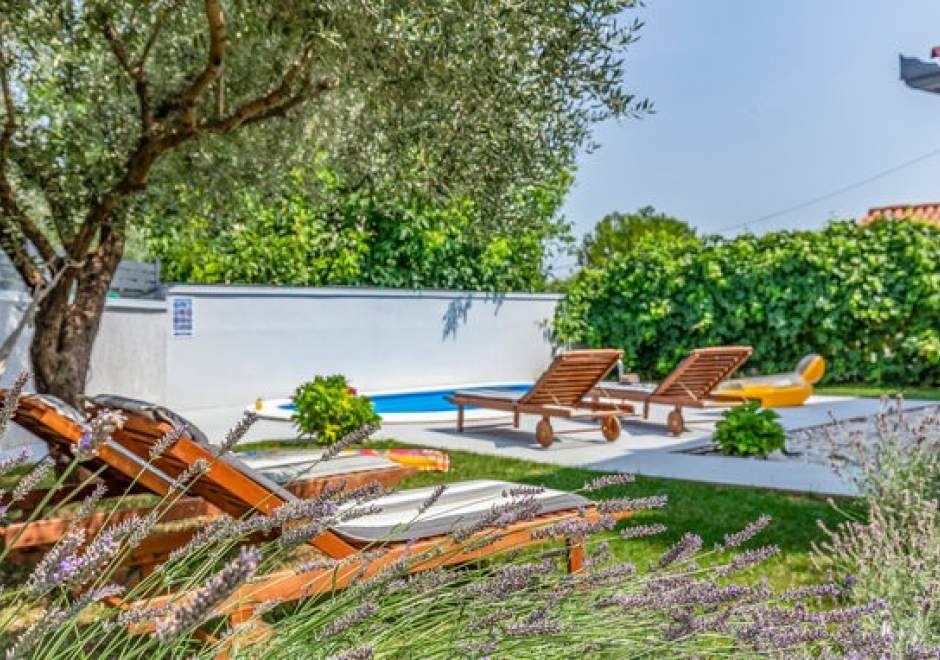 Casa Lavanda Valbandon